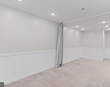 8212 Silverton Court - Photo Thumbnail 19