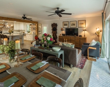 1022 Upper Glencoe Road - Photo Thumbnail 10