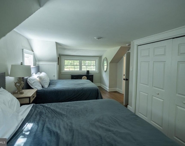 1022 Upper Glencoe Road - Photo Thumbnail 23