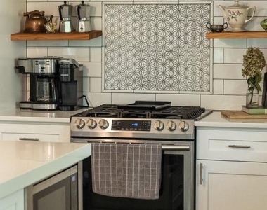1022 Upper Glencoe Road - Photo Thumbnail 7