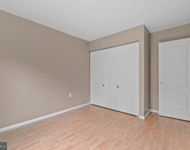 8 Wessex Court - Photo Thumbnail 26