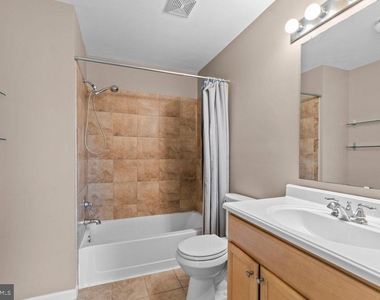 8 Wessex Court - Photo Thumbnail 22