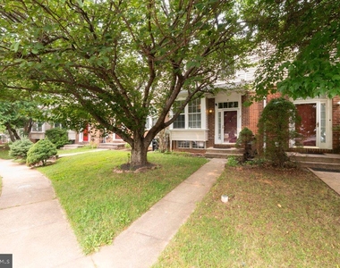 8 Wessex Court - Photo Thumbnail 8