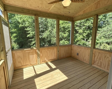 713 Bay Bouquet Lane - Photo Thumbnail 4