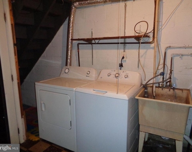 2245 Graythorn Road - Photo Thumbnail 28