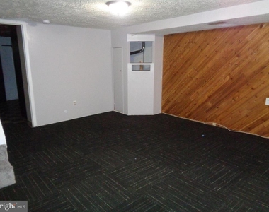 2245 Graythorn Road - Photo Thumbnail 27