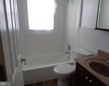 2245 Graythorn Road - Photo Thumbnail 18
