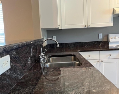 321 Woodson Drive - Photo Thumbnail 9