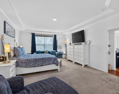 109 Hico Way - Photo Thumbnail 33