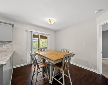 8324 Bellingham Circle - Photo Thumbnail 10