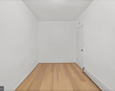 1653 N Smallwood Street - Photo Thumbnail 13