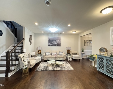 929 Haybeck Lane - Photo Thumbnail 4