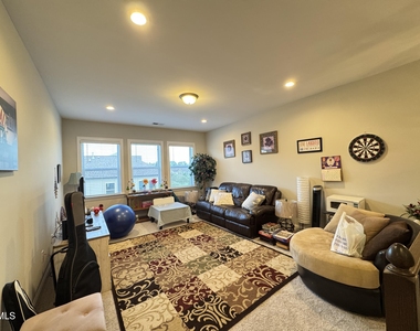 929 Haybeck Lane - Photo Thumbnail 12