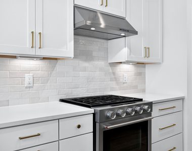 407 Chatham View Road - Photo Thumbnail 21