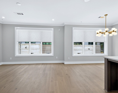 407 Chatham View Road - Photo Thumbnail 14