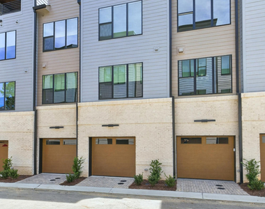 407 Chatham View Road - Photo Thumbnail 56