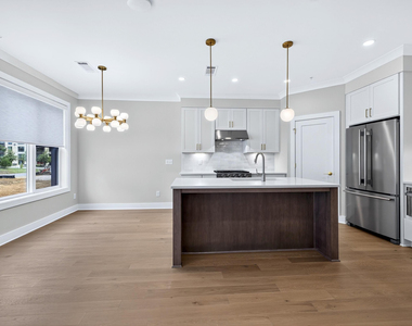 407 Chatham View Road - Photo Thumbnail 16