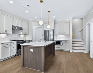 407 Chatham View Road - Photo Thumbnail 18