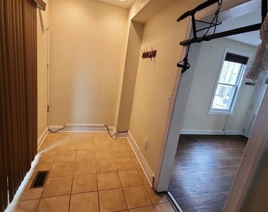 2804 Christopher Avenue - Photo Thumbnail 7