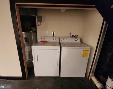 2804 Christopher Avenue - Photo Thumbnail 11