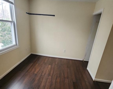 2804 Christopher Avenue - Photo Thumbnail 19