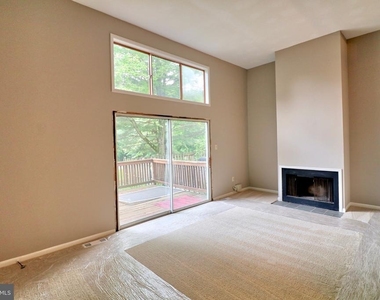 449 Colonial Ridge Lane - Photo Thumbnail 1