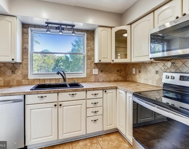 8151 Turn Loop Road - Photo Thumbnail 2