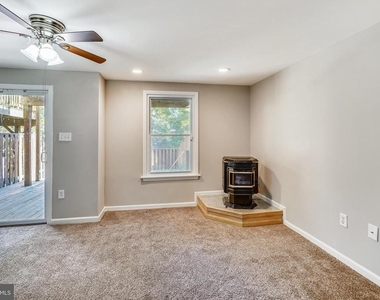 8151 Turn Loop Road - Photo Thumbnail 15
