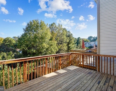 8151 Turn Loop Road - Photo Thumbnail 11