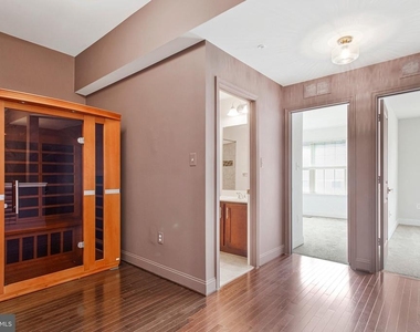 703 Skippers Lane - Photo Thumbnail 37
