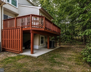 8616 Fire Rock Road - Photo Thumbnail 23