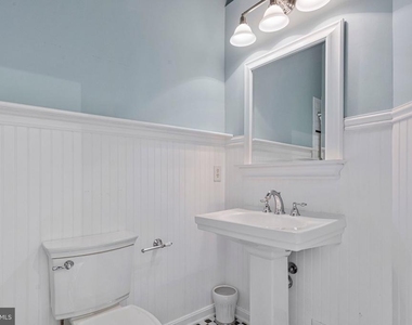 616 Bellerive Court - Photo Thumbnail 16
