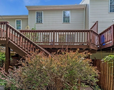 616 Bellerive Court - Photo Thumbnail 28