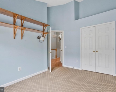 616 Bellerive Court - Photo Thumbnail 19