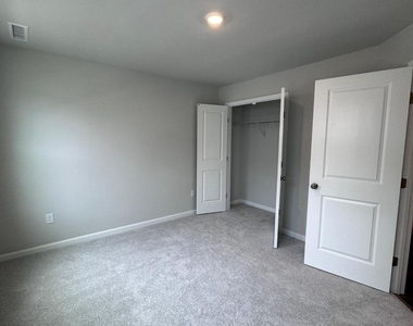 143 Sweet Lilac Way - Photo Thumbnail 4