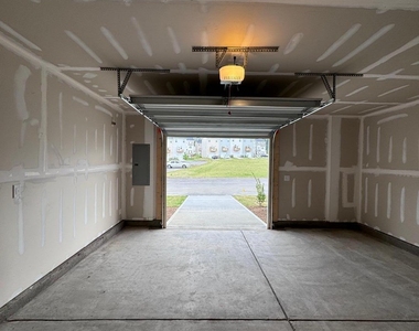 143 Sweet Lilac Way - Photo Thumbnail 40