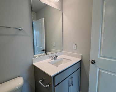 143 Sweet Lilac Way - Photo Thumbnail 32