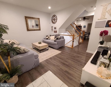 133 Myrtle Avenue - Photo Thumbnail 2
