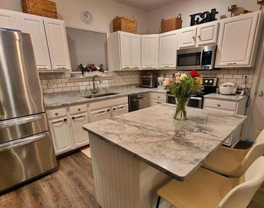 133 Myrtle Avenue - Photo Thumbnail 8
