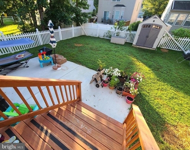 133 Myrtle Avenue - Photo Thumbnail 16