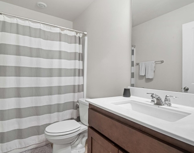 728 Cormiche Lane - Photo Thumbnail 3