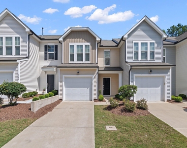 1178 Citadel Avenue - Photo Thumbnail 2