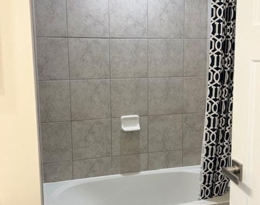 22631 Pelican Point Boulevard W - Photo Thumbnail 10