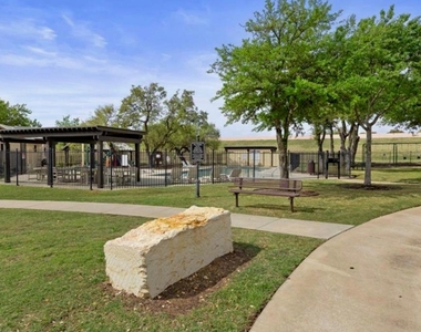 2437 Lyla Ln - Photo Thumbnail 21