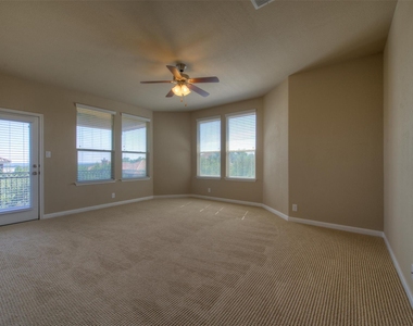 405 S Meadowlark St - Photo Thumbnail 28