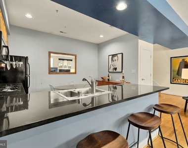 2363 Champlain Street Nw - Photo Thumbnail 9