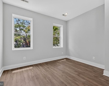 213 Seaton Place Ne - Photo Thumbnail 18