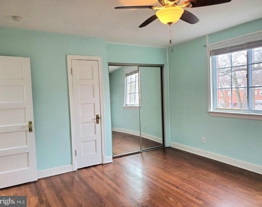 30 53rd Street Se - Photo Thumbnail 16
