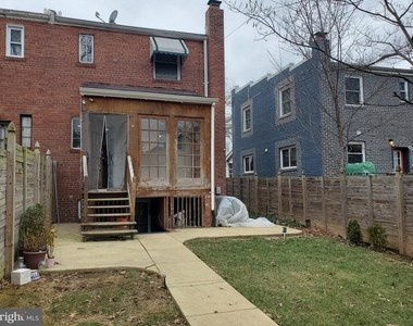 30 53rd Street Se - Photo Thumbnail 24