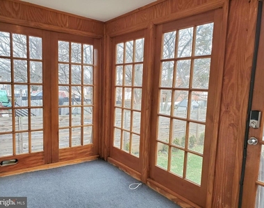 30 53rd Street Se - Photo Thumbnail 23